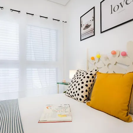 La Centro Apartment